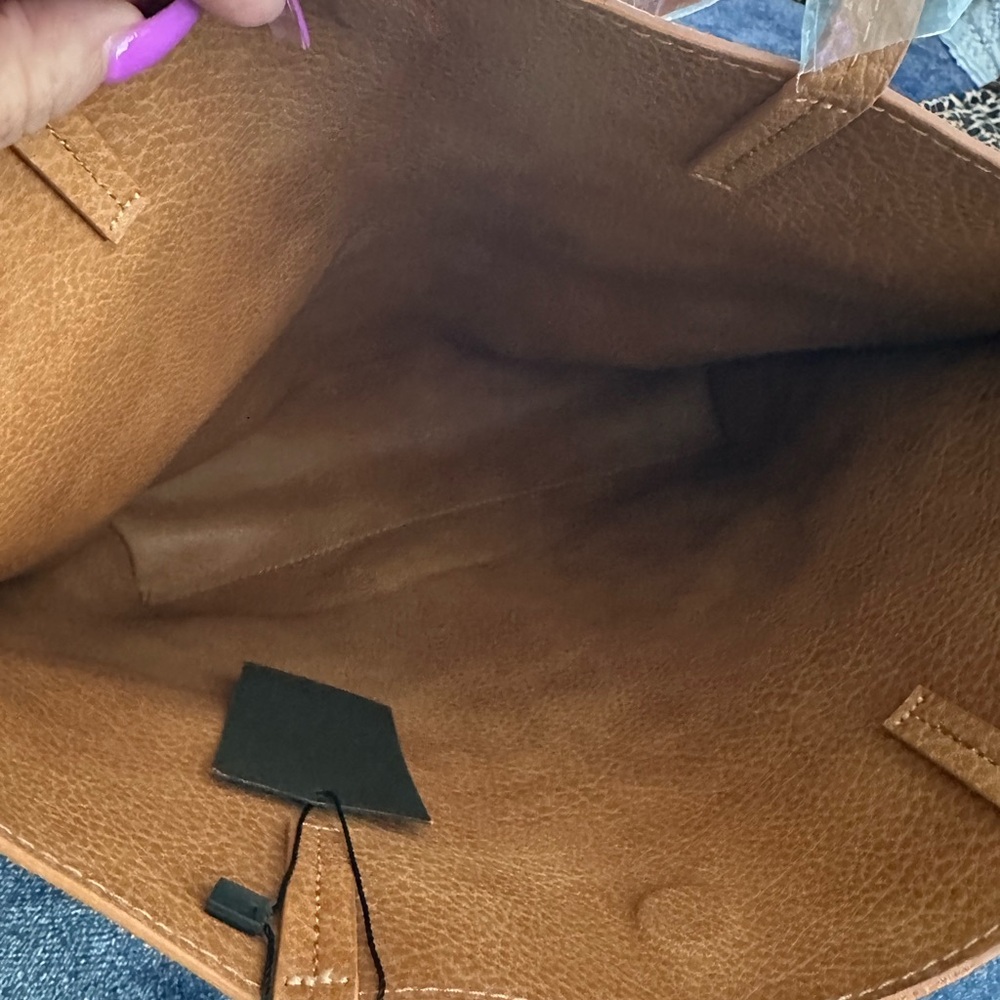 Street Level Brown Tote Bag - Picture 7 of 9